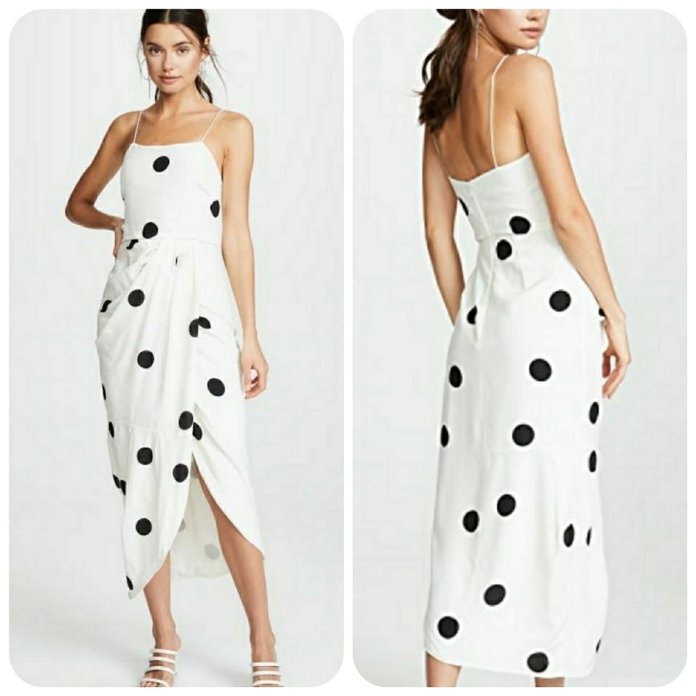 Dereh Crepe
Pleating at front
Polka-dot print - Picture 13 of 13